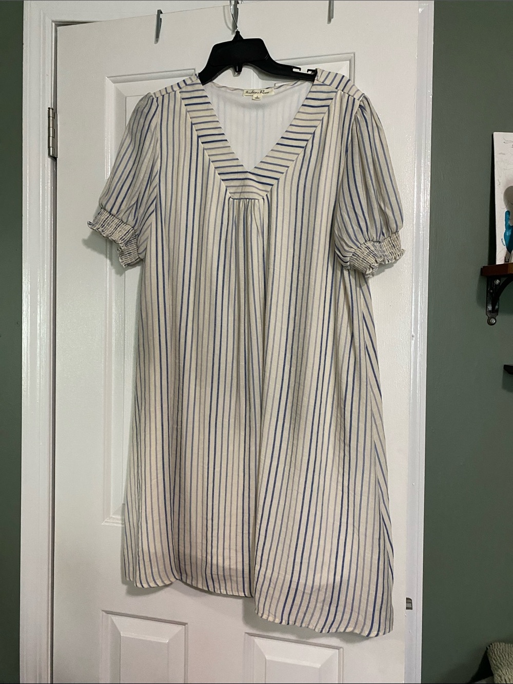 V-Neck Striped Midi Dress - White & Blue